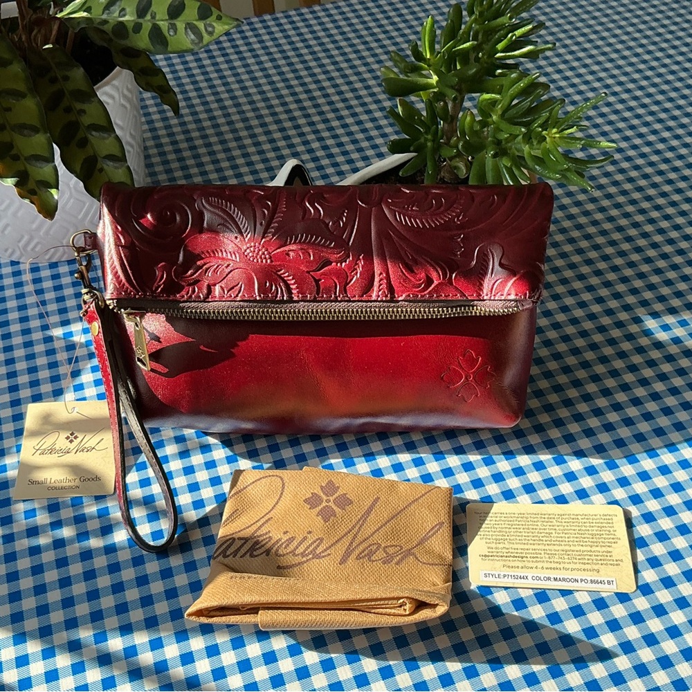 PATRICIA NASH Valerie Clutch/Wristlet Maroon NWT $99